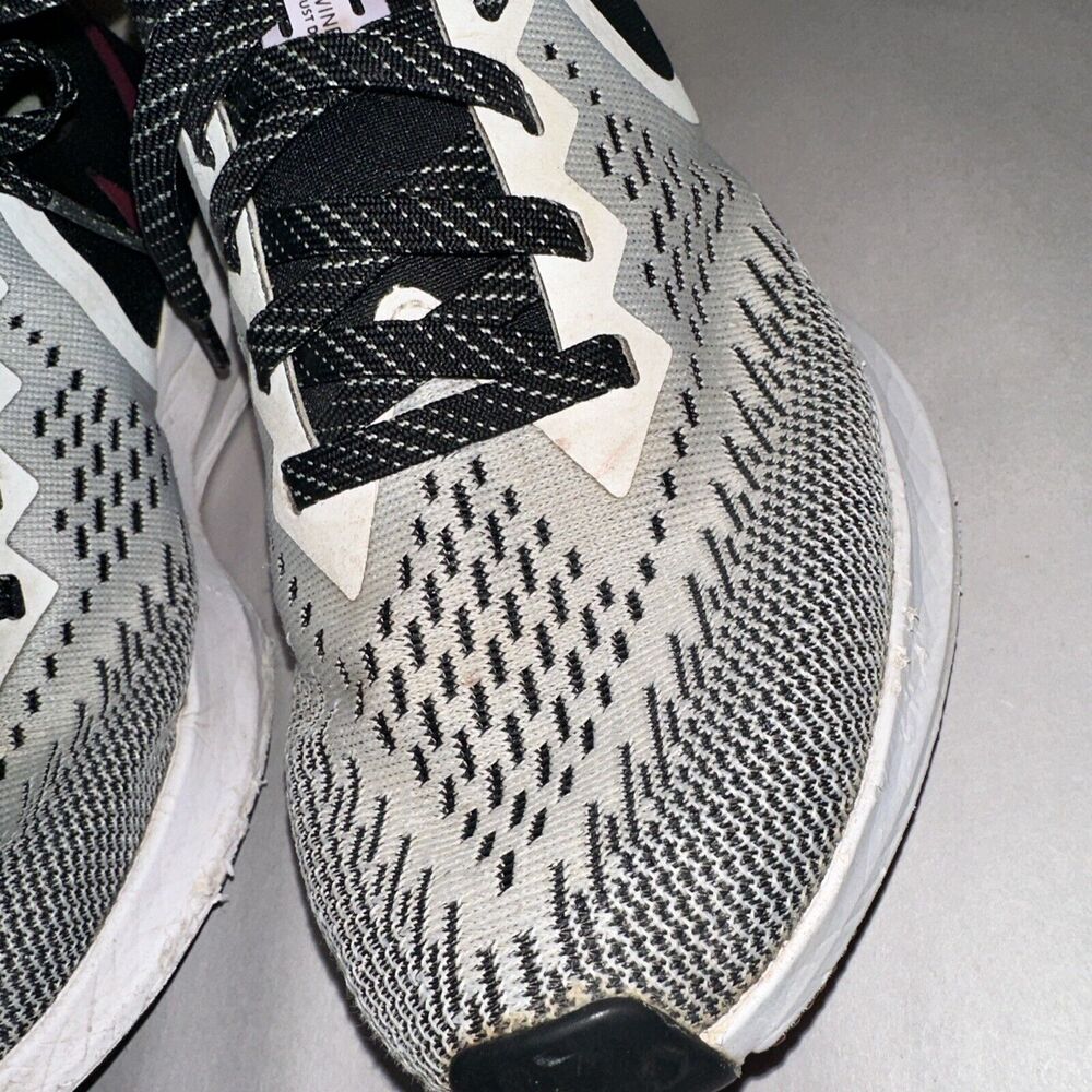 Nike Air Zoom Winflo 6 Womens Size 7 Gray White Sneakers Running AQ8228-103 - Picture 4 of 9